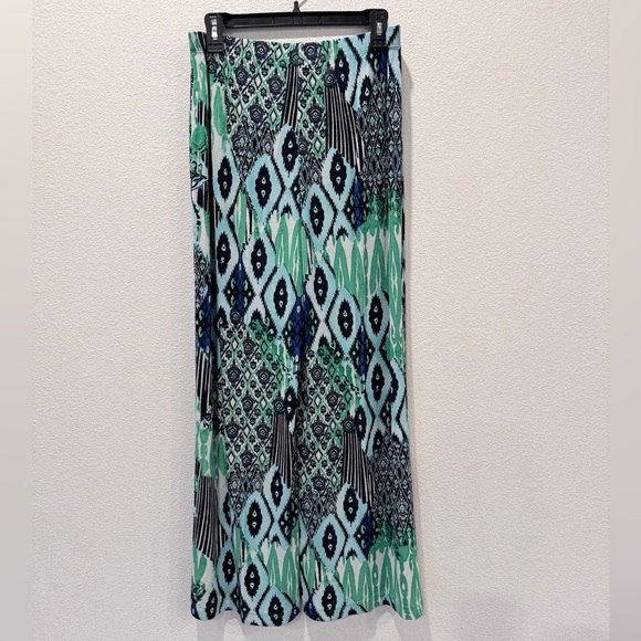 Travelers by Chico's Pants - Chico’s Travelers Ikat Palazzo Pants | Resort Core Boho Coastal | Size 1 M 8/10